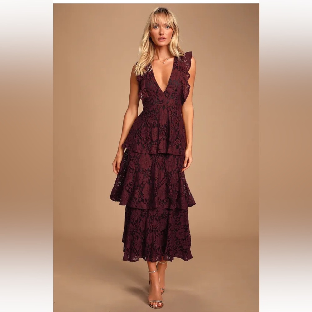 Molinetto Burgundy Lace Ruffled Tiered Sleeveless Maxi Dress. Size XS.